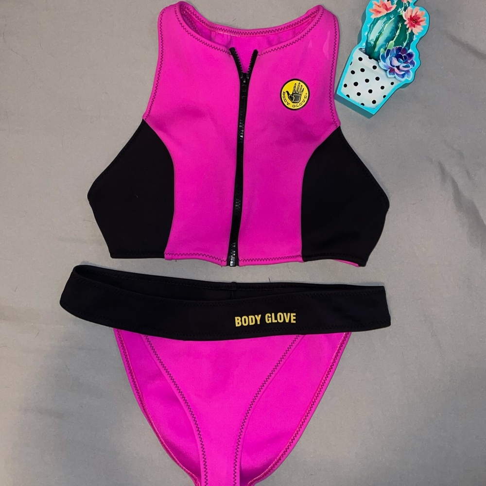 Swim suit
